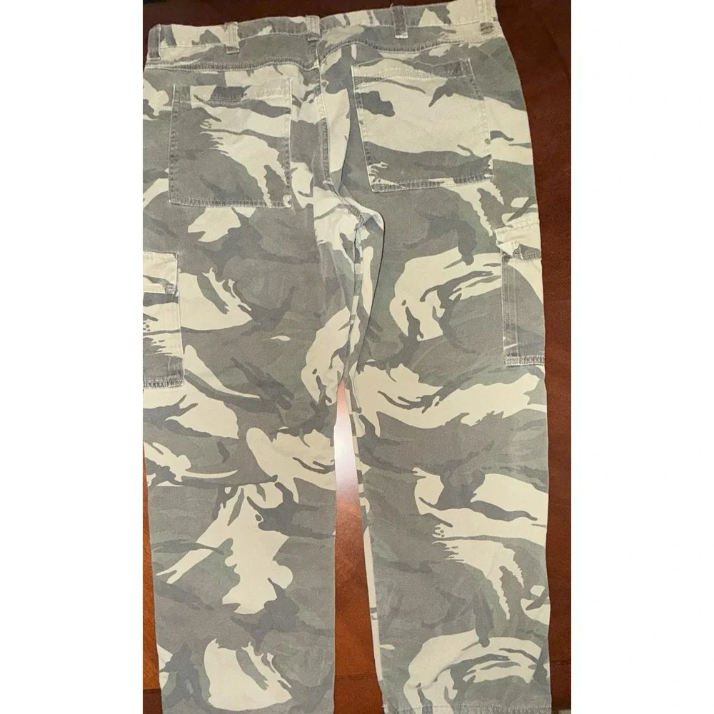 Wrangler Mens Green 42x30 Relaxed Fit Fleece Lined Camo Cargo Pants